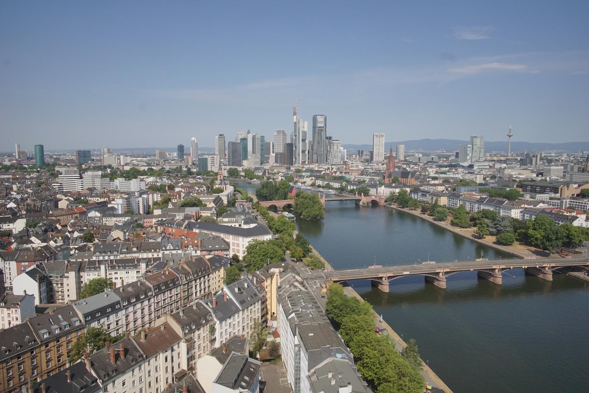 Archiv Foto Webcam Panoramablick auf die Skyline Frankfurt