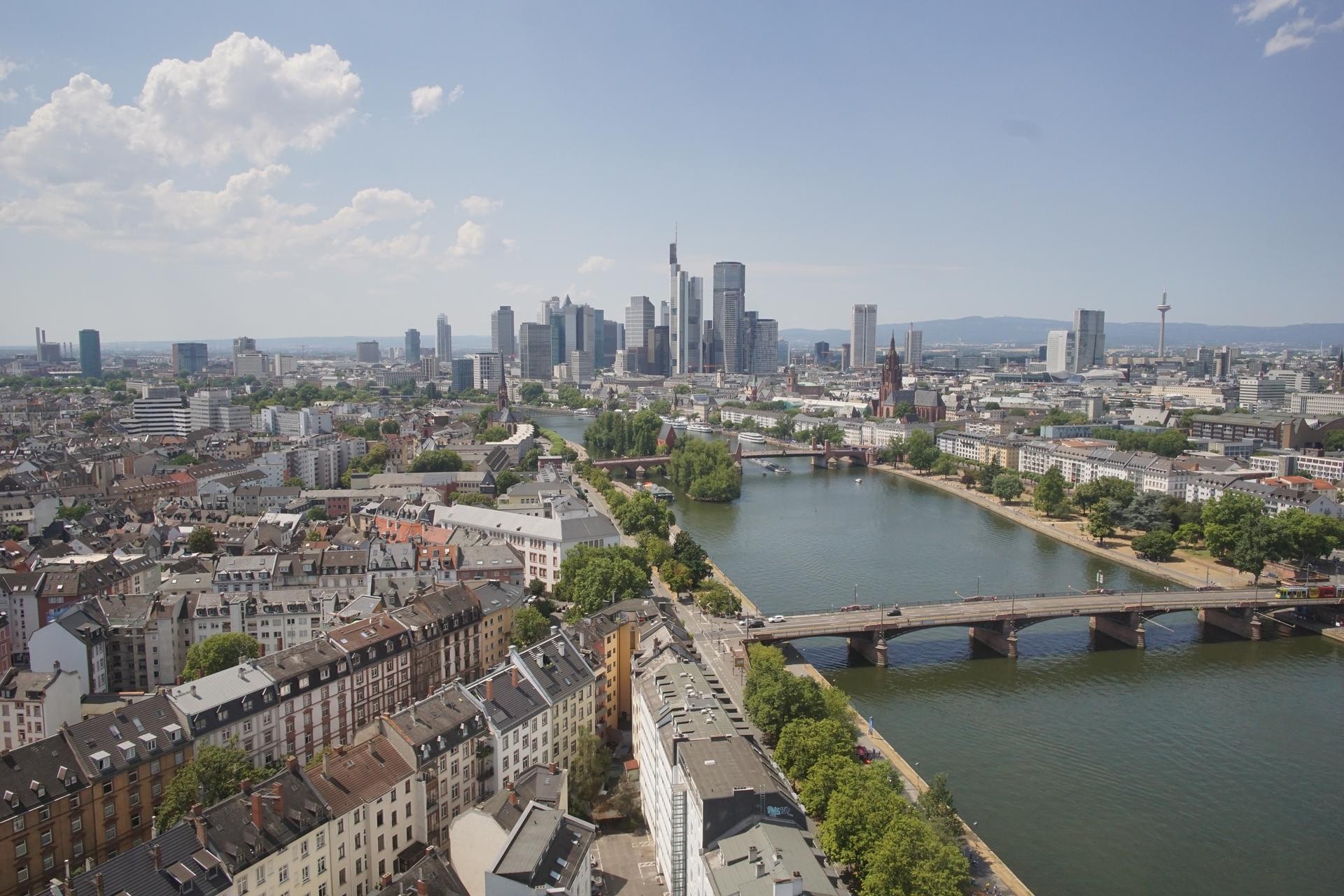 Archiv Foto Webcam Panoramablick auf die Skyline Frankfurt