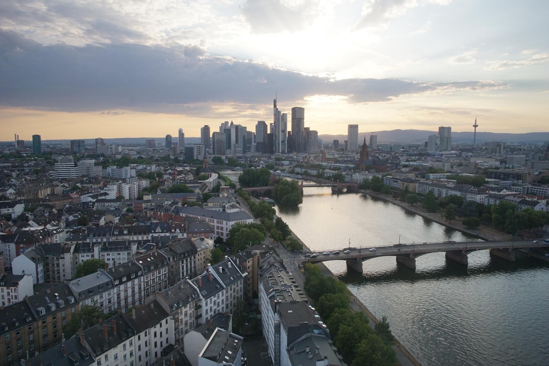 Archiv Foto Webcam Panoramablick auf die Skyline Frankfurt