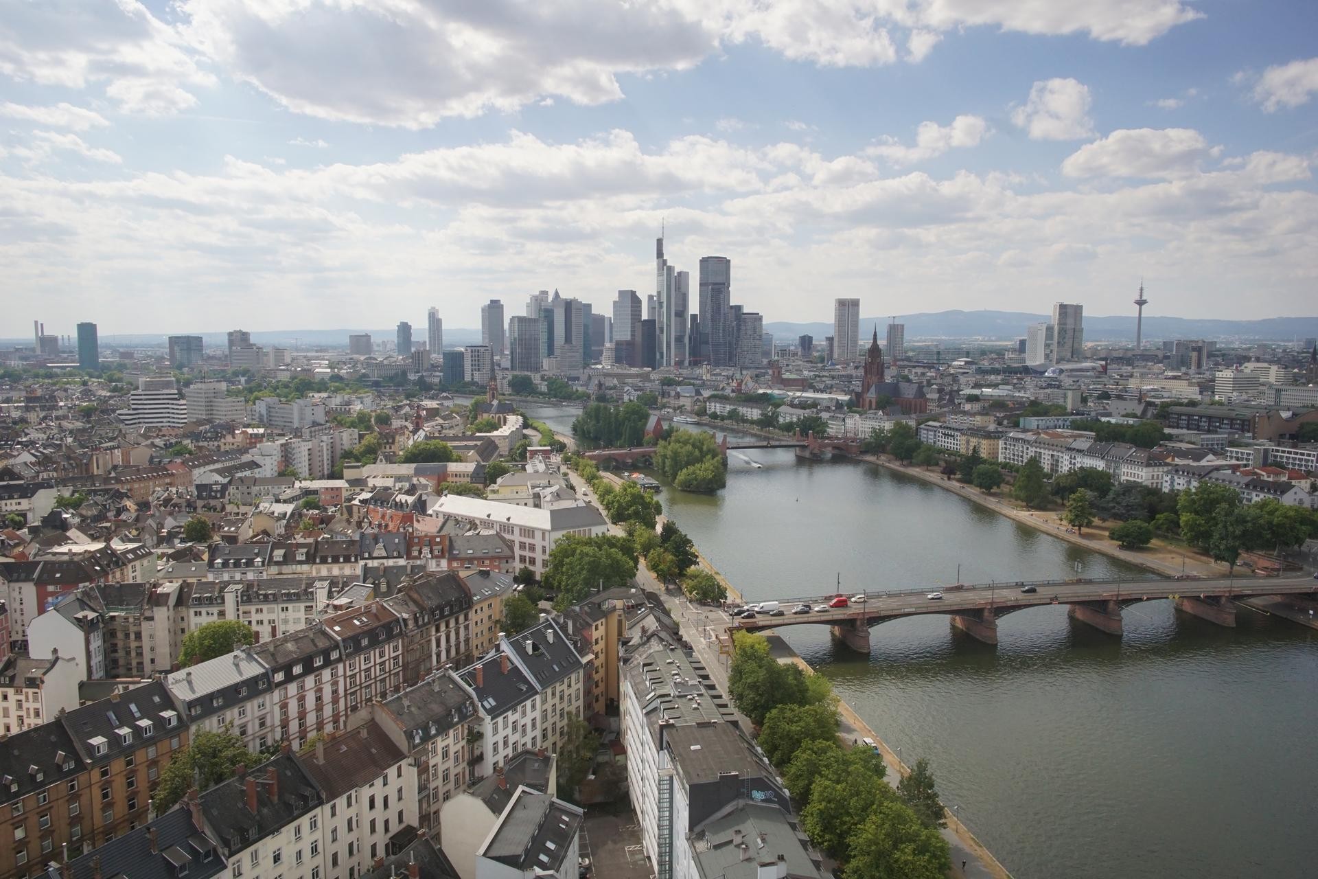 Archiv Foto Webcam Panoramablick auf die Skyline Frankfurt