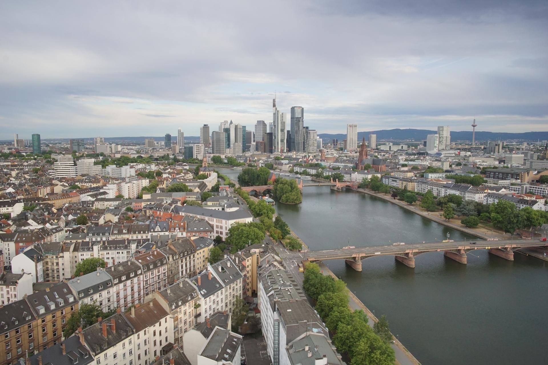 Archiv Foto Webcam Panoramablick auf die Skyline Frankfurt