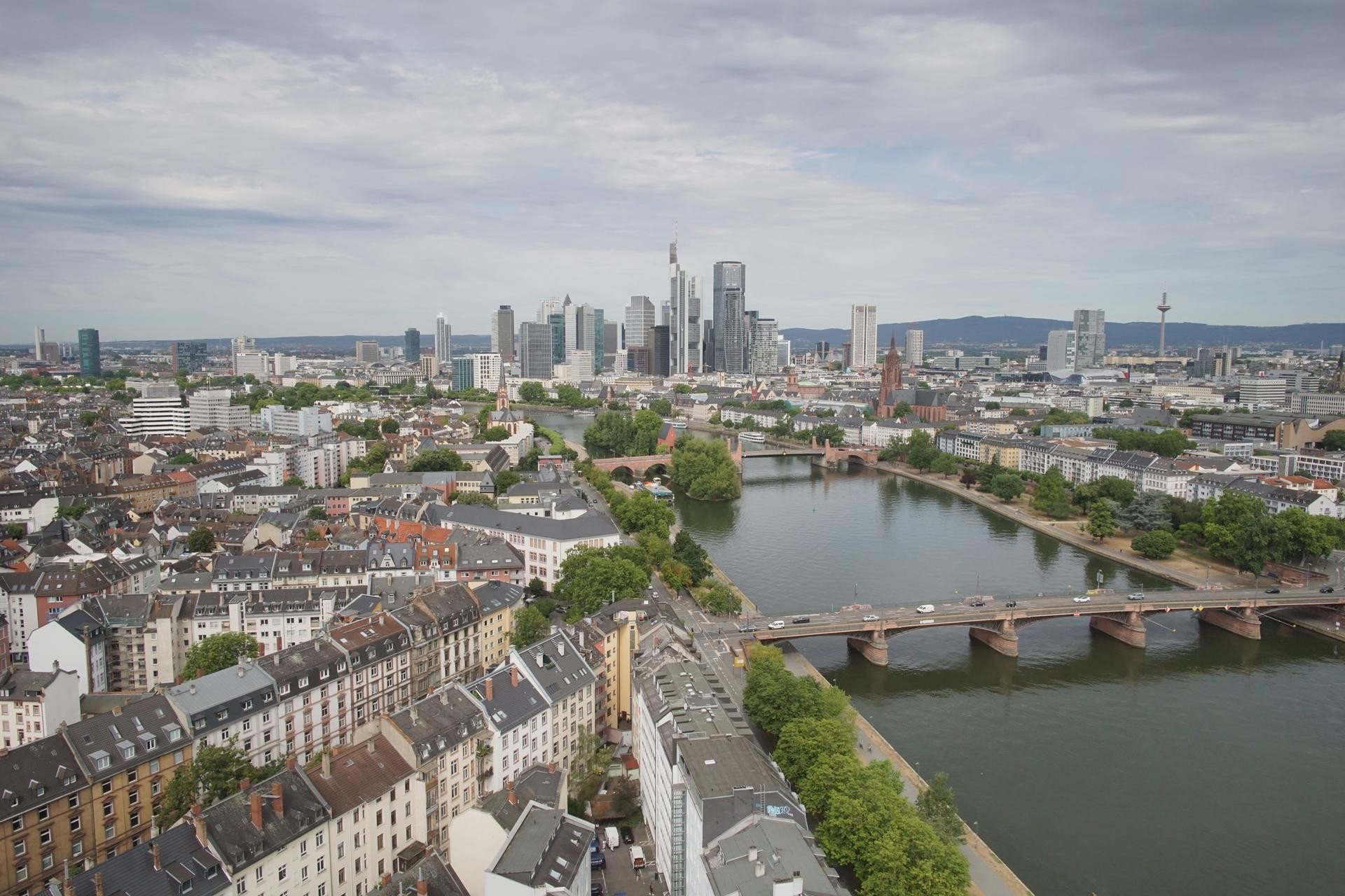 Archiv Foto Webcam Panoramablick auf die Skyline Frankfurt