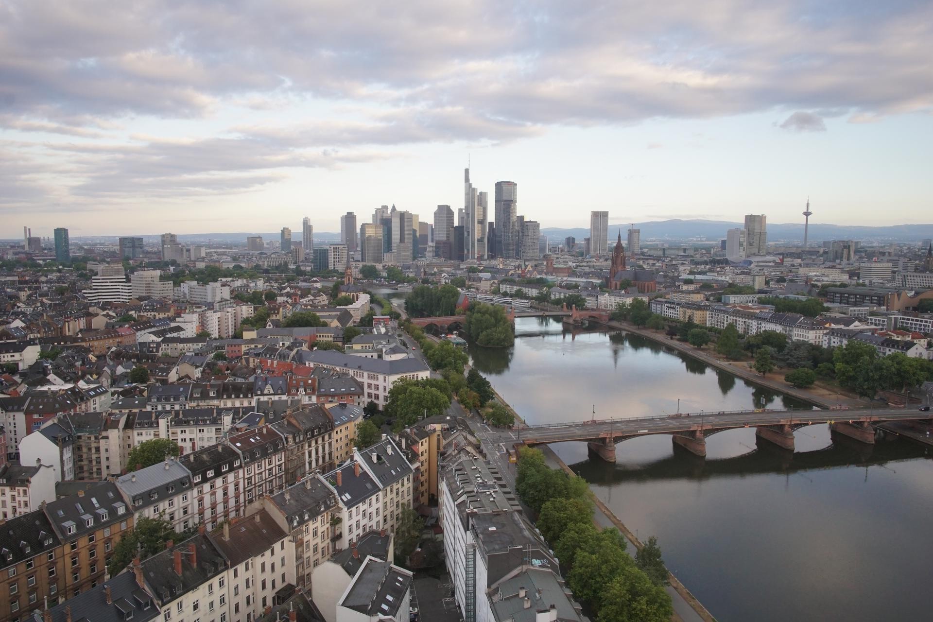 Archiv Foto Webcam Panoramablick auf die Skyline Frankfurt