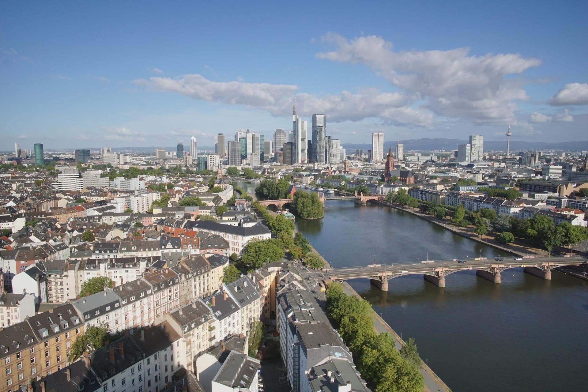 Archiv Foto Webcam Panoramablick auf die Skyline Frankfurt