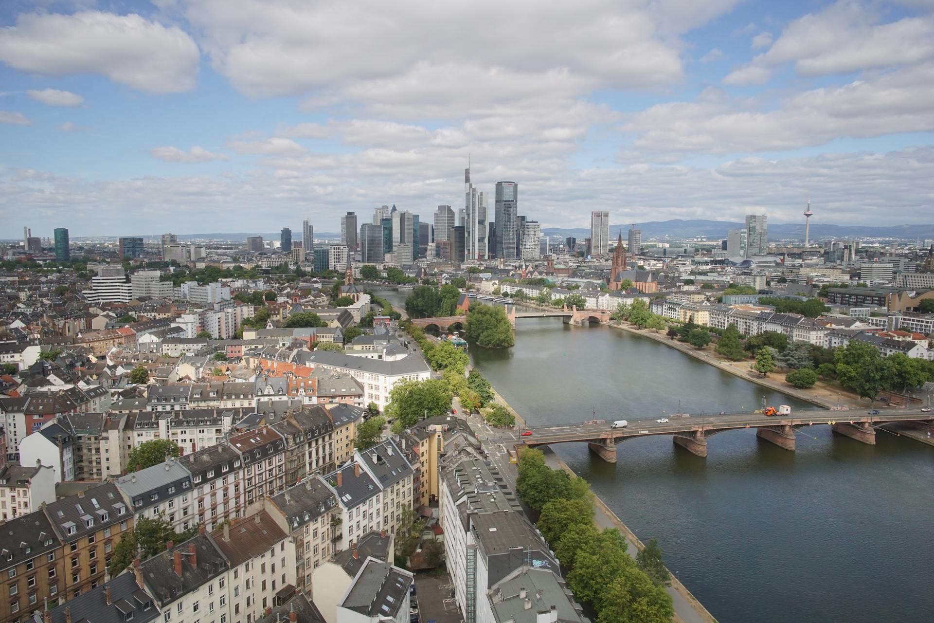 Archiv Foto Webcam Panoramablick auf die Skyline Frankfurt
