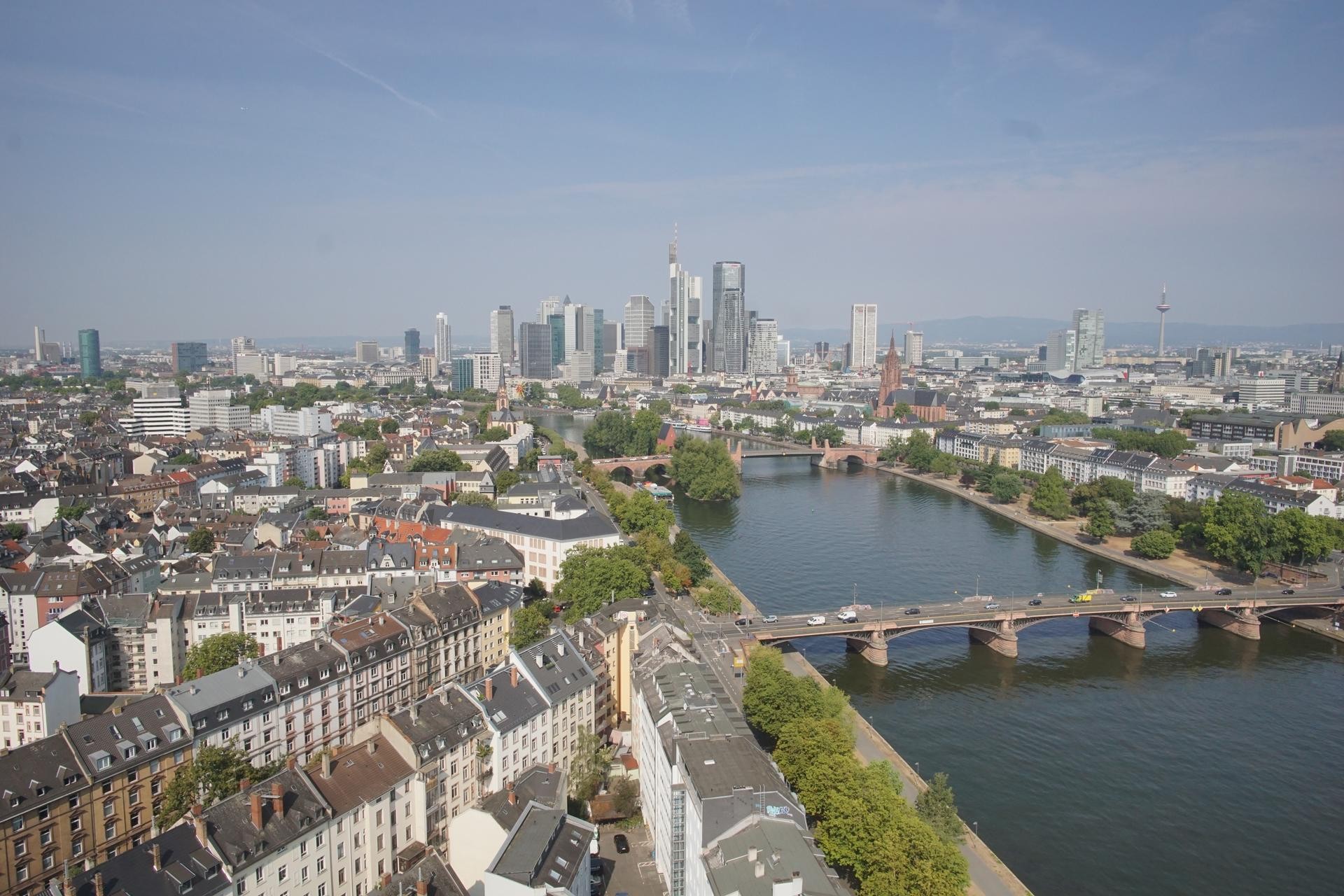 Archiv Foto Webcam Panoramablick auf die Skyline Frankfurt
