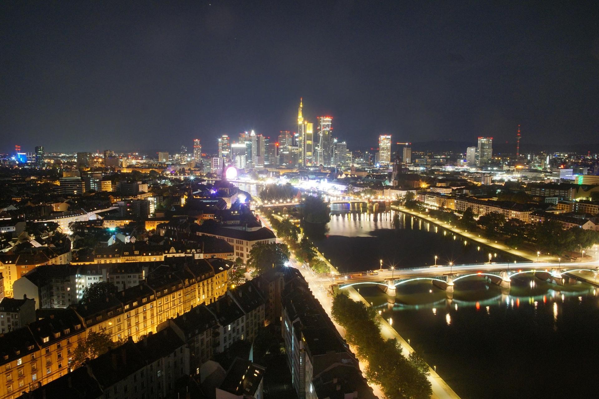 Archiv Foto Webcam Panoramablick auf die Skyline Frankfurt