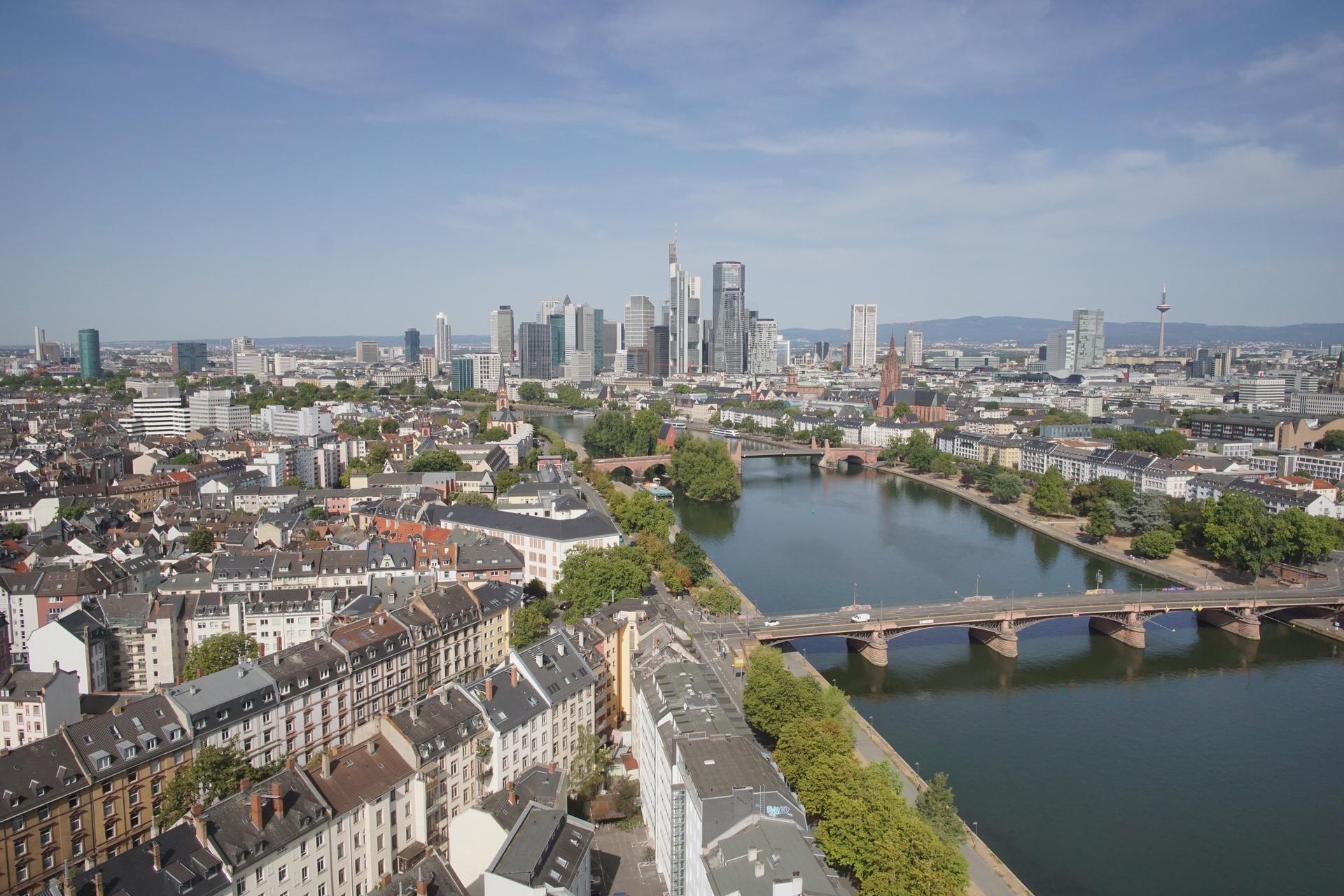 Archiv Foto Webcam Panoramablick auf die Skyline Frankfurt