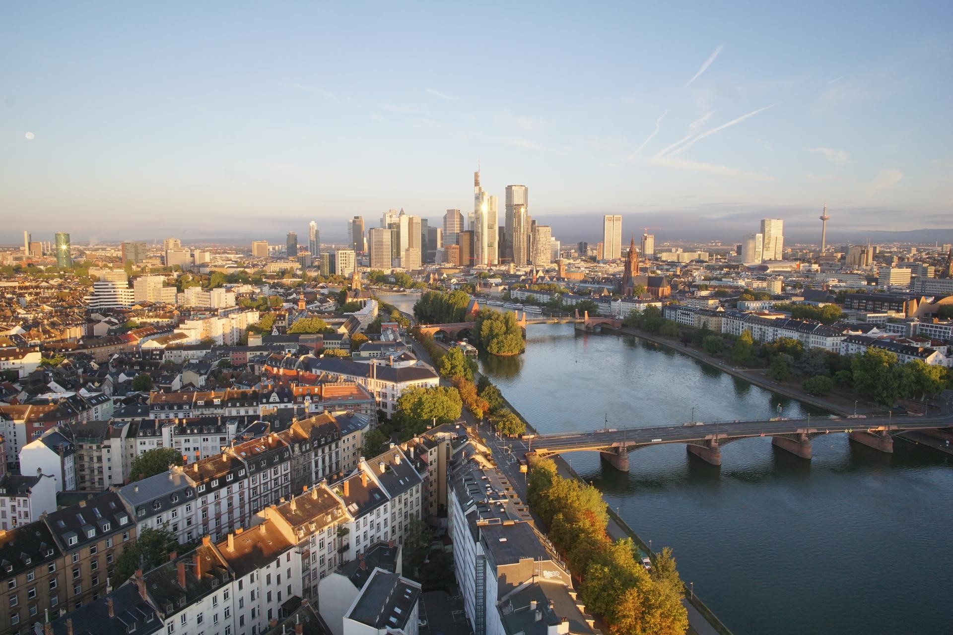 Archiv Foto Webcam Panoramablick auf die Skyline Frankfurt