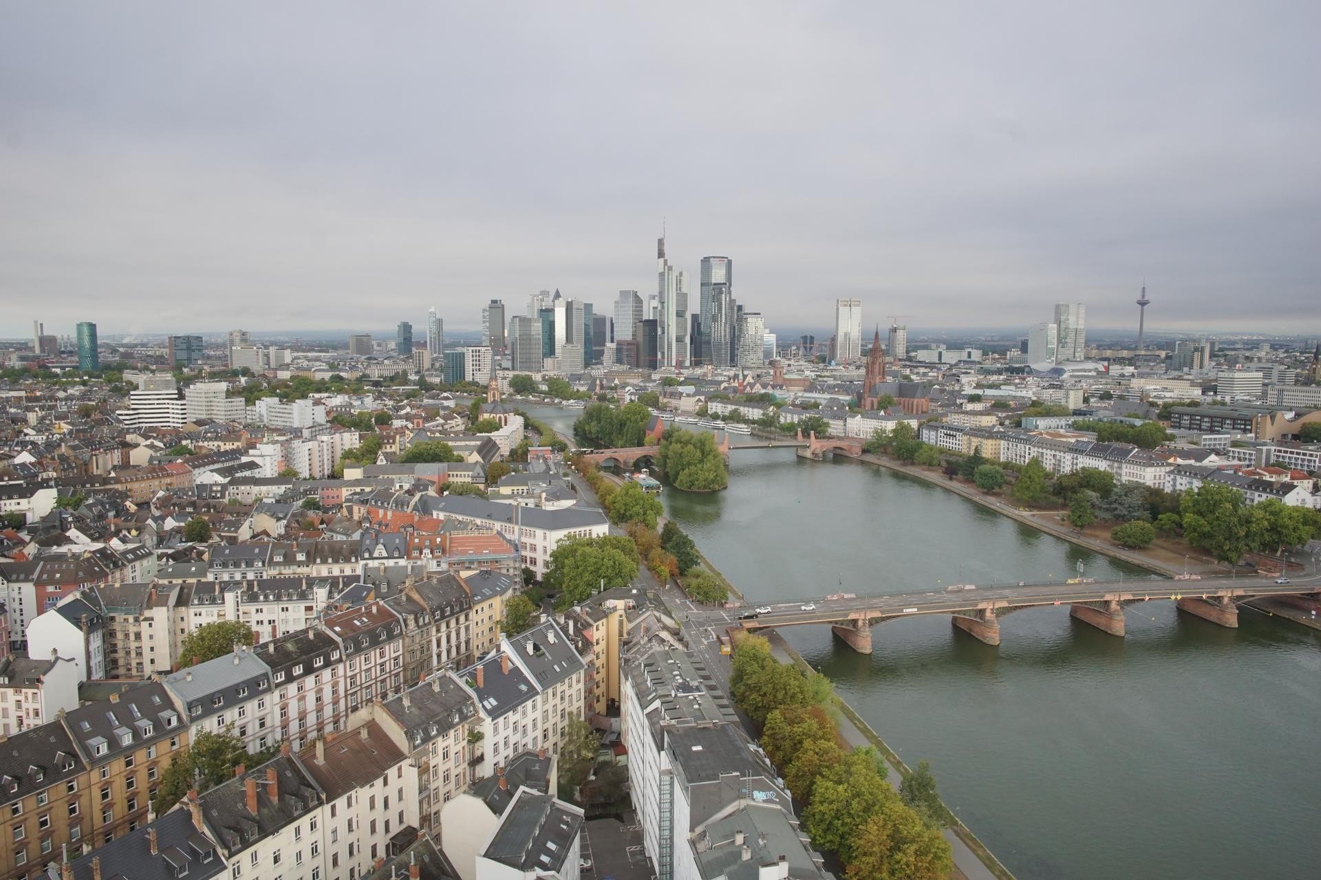 Archiv Foto Webcam Panoramablick auf die Skyline Frankfurt
