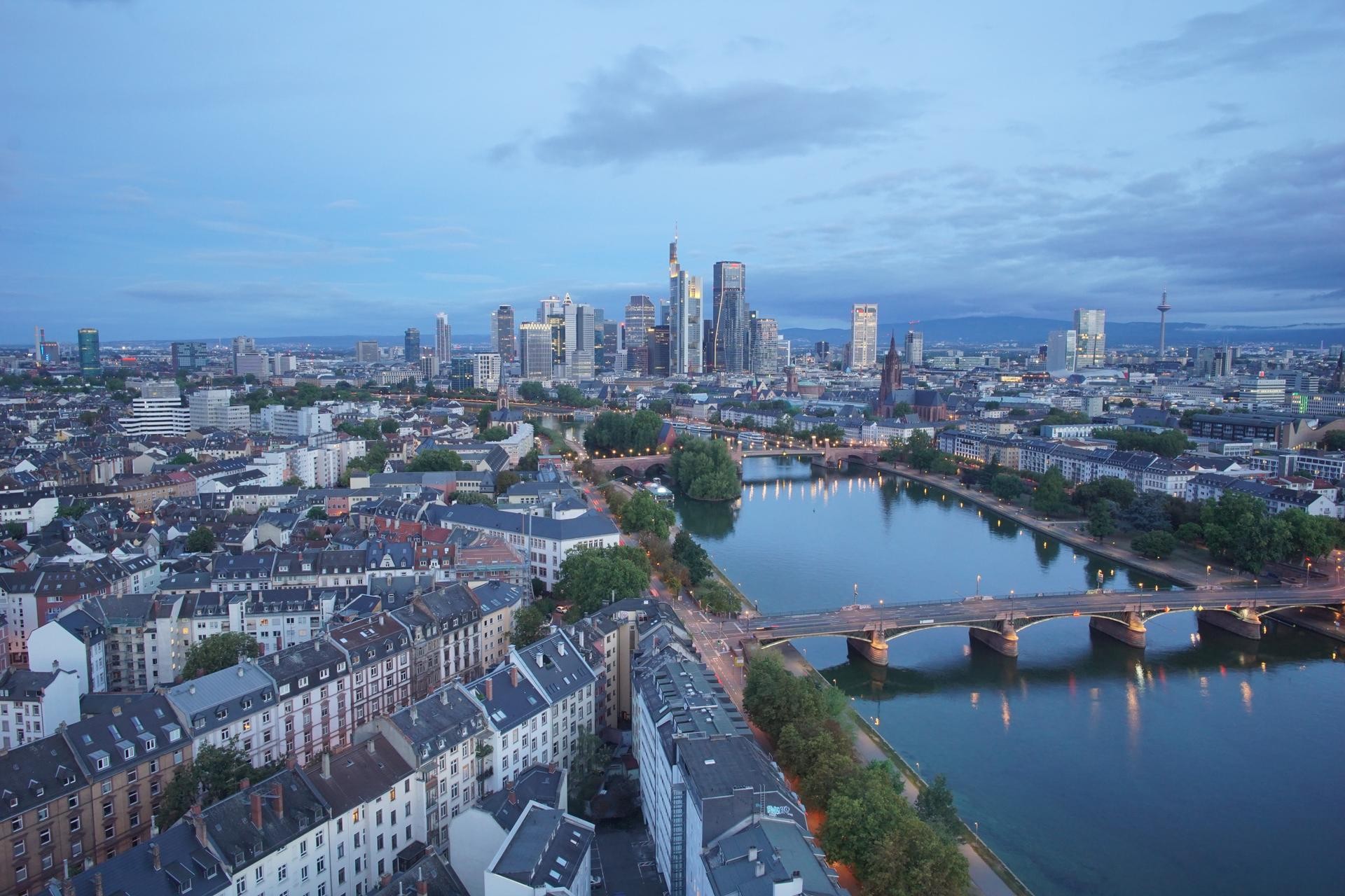 Archiv Foto Webcam Panoramablick auf die Skyline Frankfurt