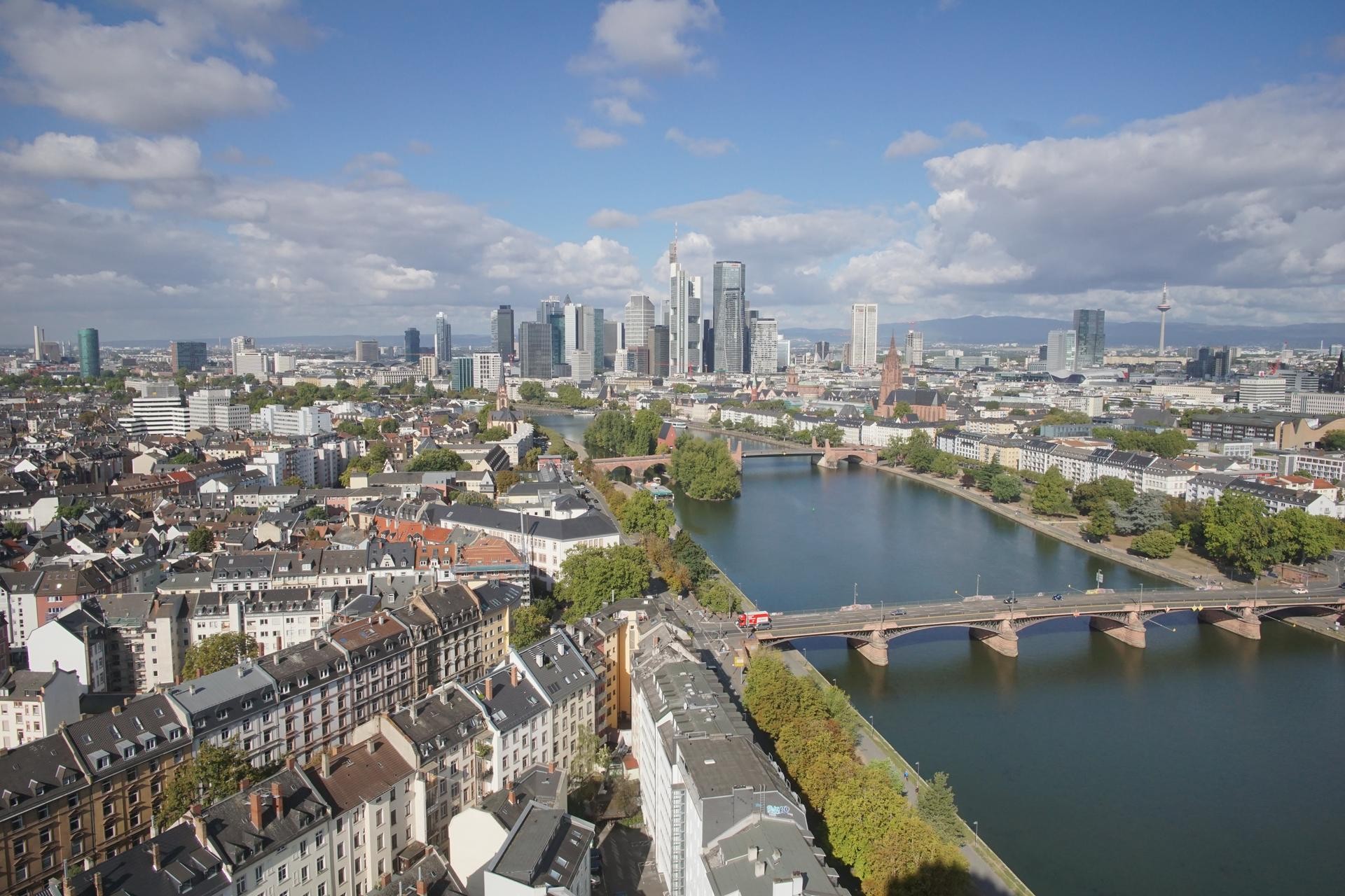 Archiv Foto Webcam Panoramablick auf die Skyline Frankfurt