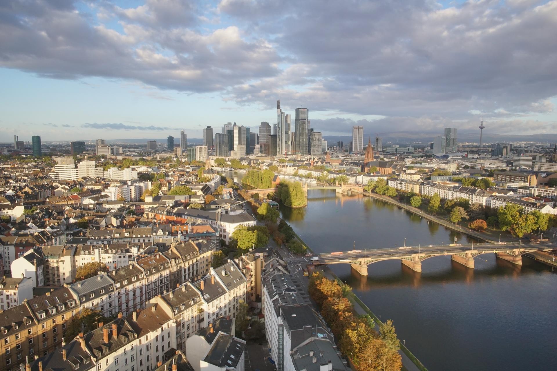 Archiv Foto Webcam Panoramablick auf die Skyline Frankfurt