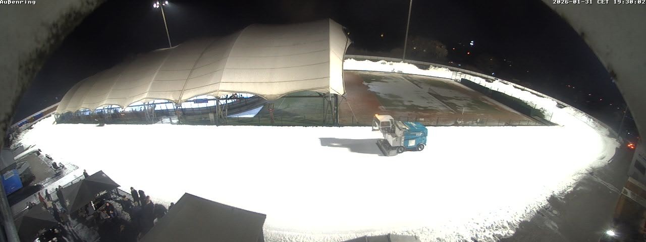 Archived image Webcam Exterior View of the Indoor Ice Rink Frankfurt