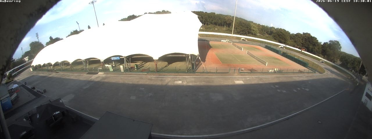 Archiv Foto Webcam Aussenring der Eissporthalle Frankfurt