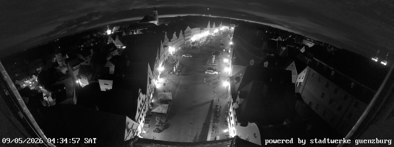 Archived image Webcam Günzburg Town Square