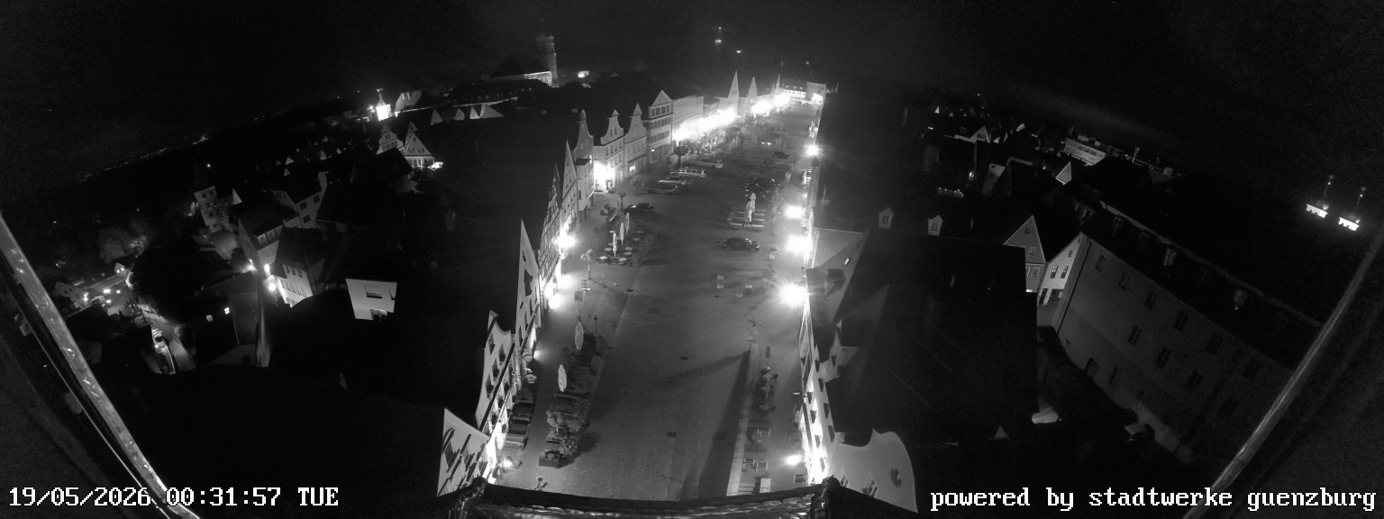Archived image Webcam Günzburg Town Square
