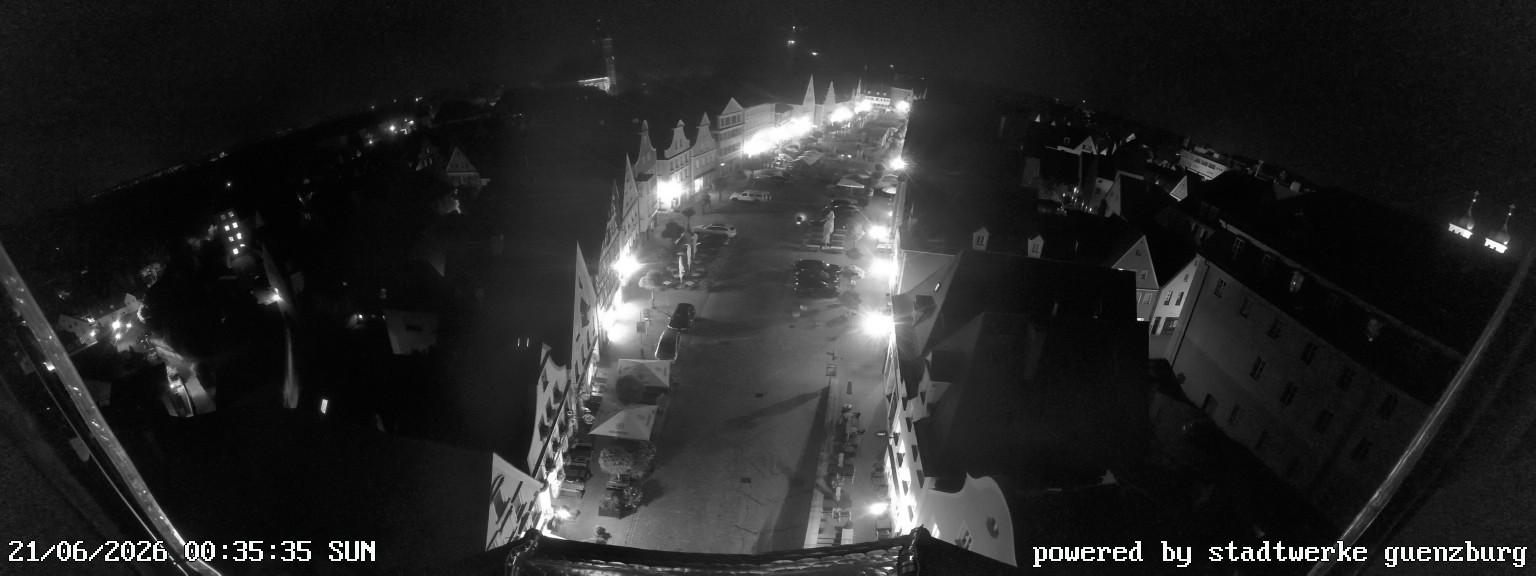 Archived image Webcam Günzburg Town Square