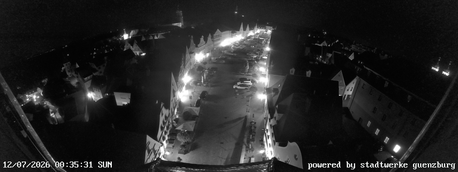 Archived image Webcam Günzburg Town Square