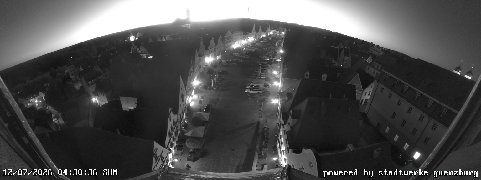Archived image Webcam Günzburg Town Square
