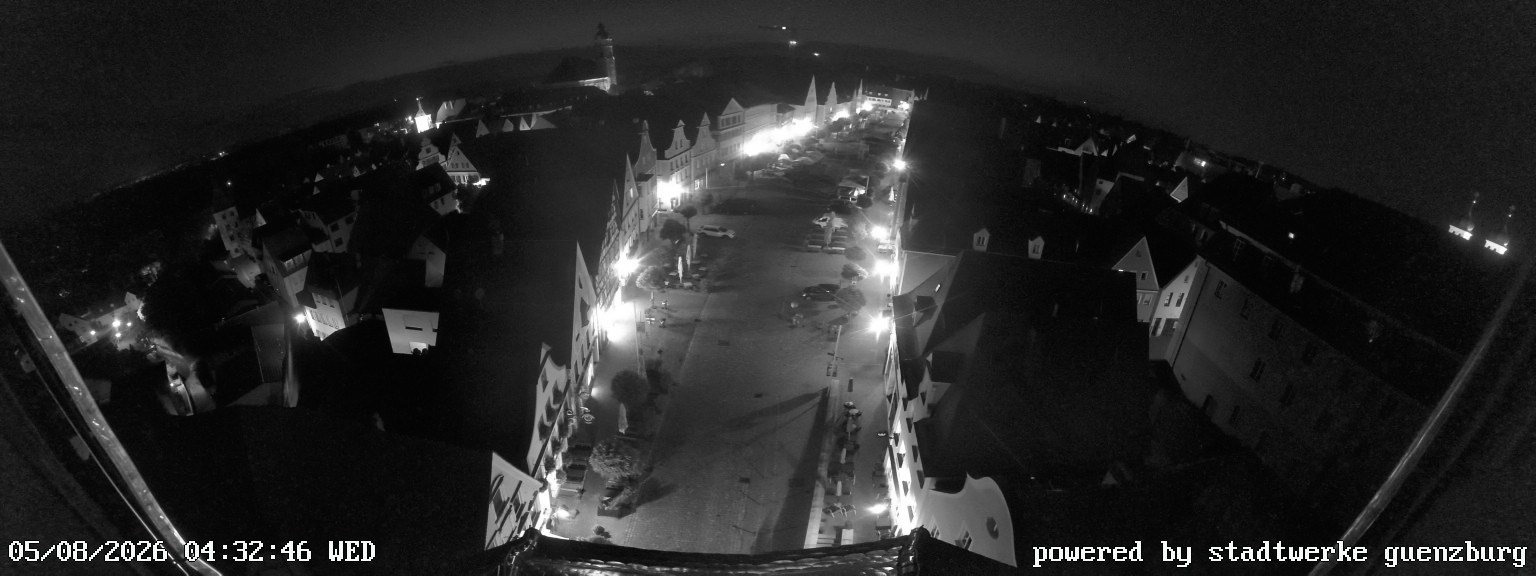 Archived image Webcam Günzburg Town Square