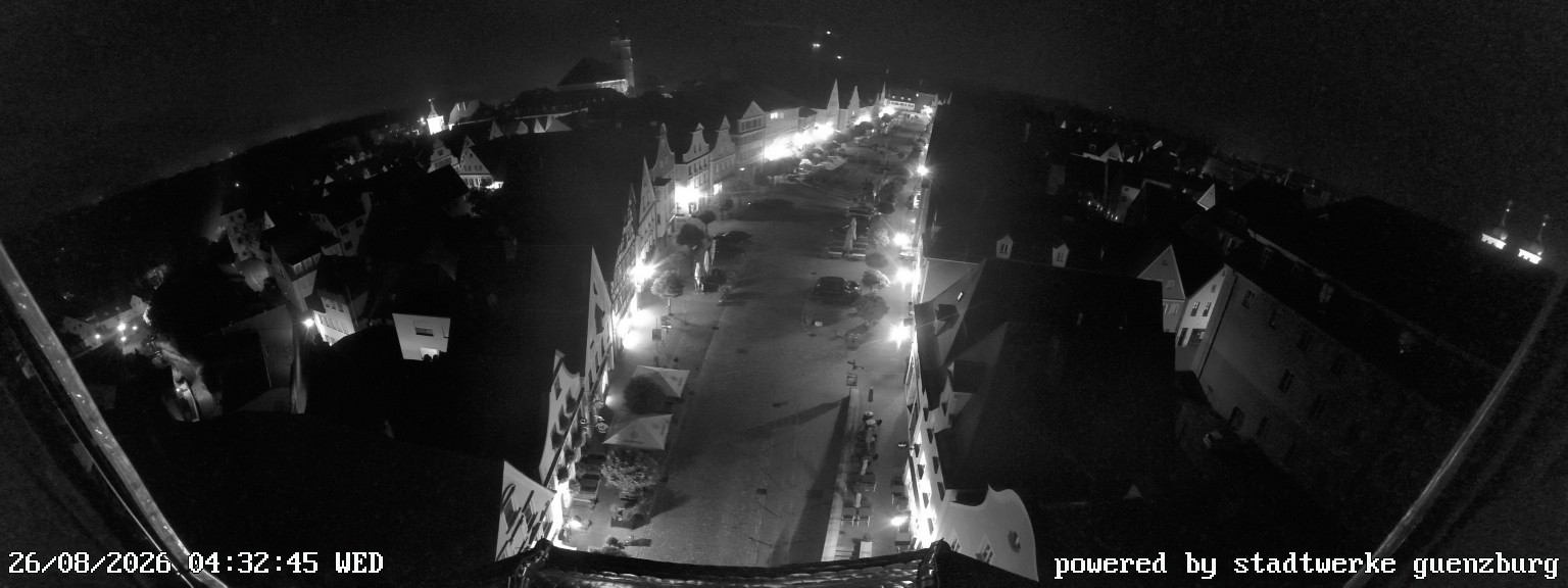 Archived image Webcam Günzburg Town Square