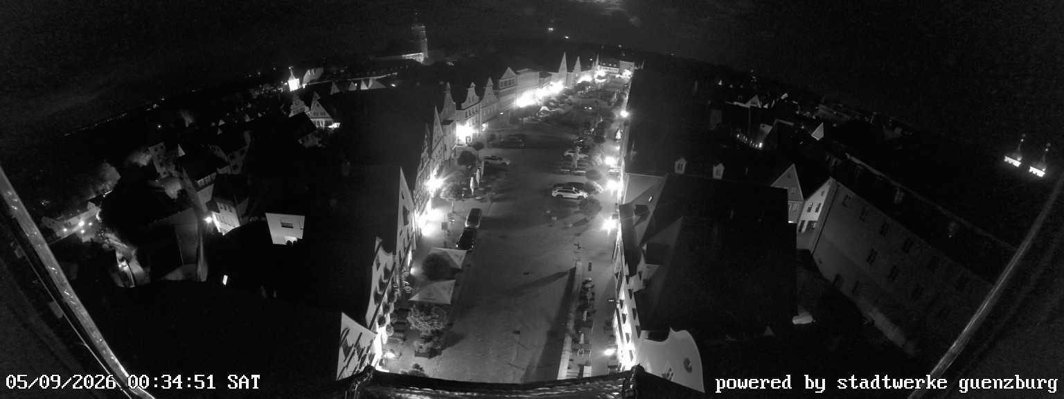 Archived image Webcam Günzburg Town Square