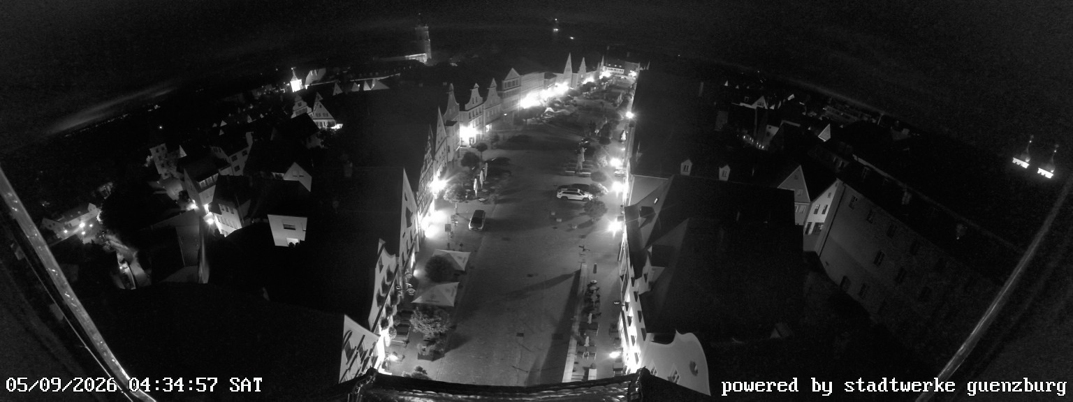 Archived image Webcam Günzburg Town Square
