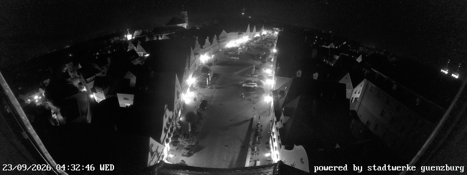 Archived image Webcam Günzburg Town Square