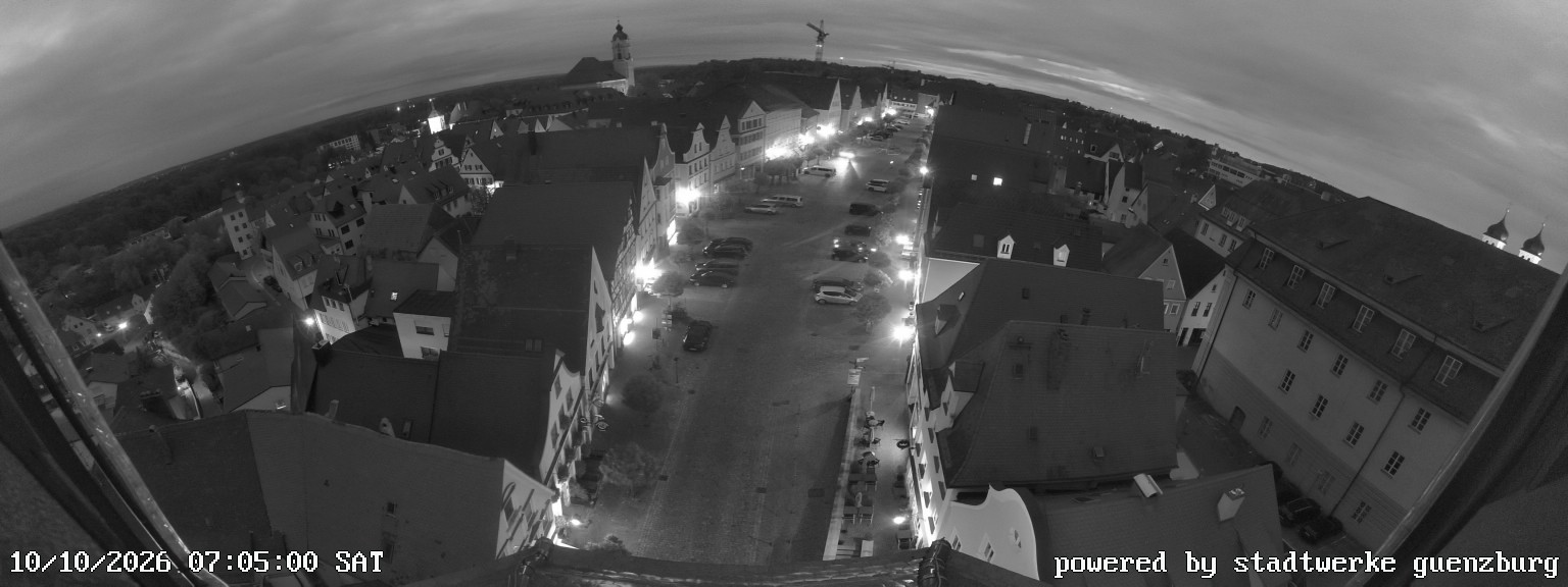 Archived image Webcam Günzburg Town Square