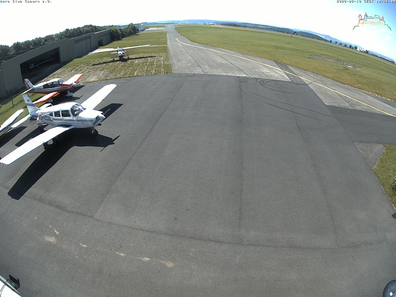 Archiv Foto Webcam Vorfeld Aero Club Coburg