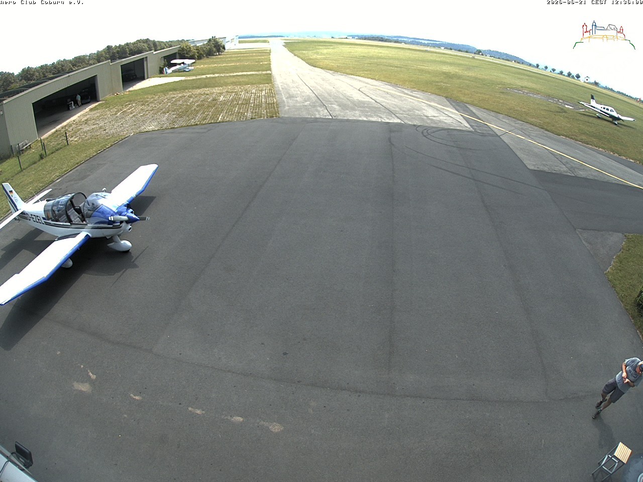 Archiv Foto Webcam Vorfeld Aero Club Coburg