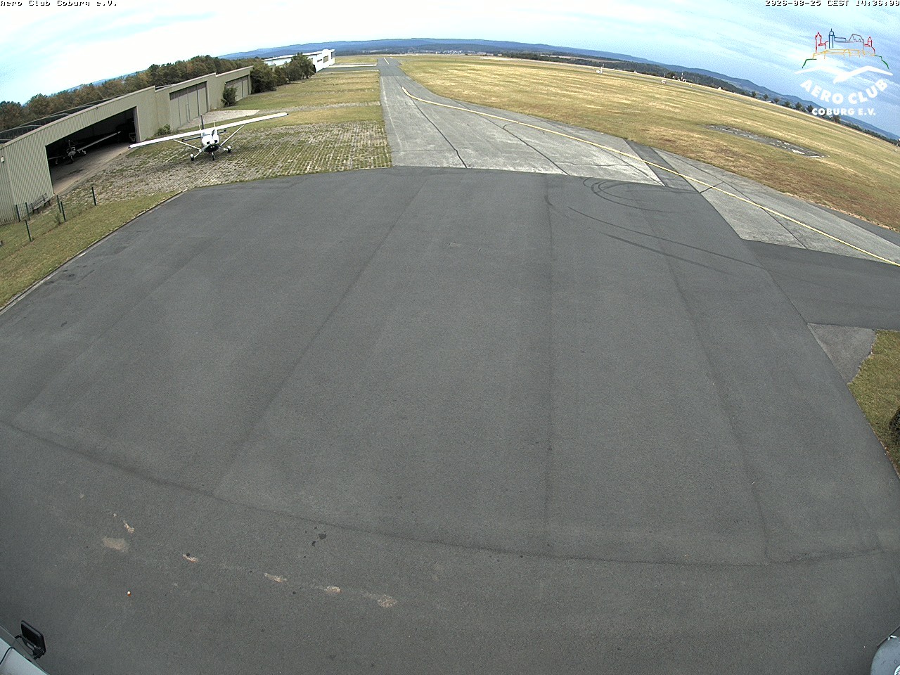 Archiv Foto Webcam Vorfeld Aero Club Coburg