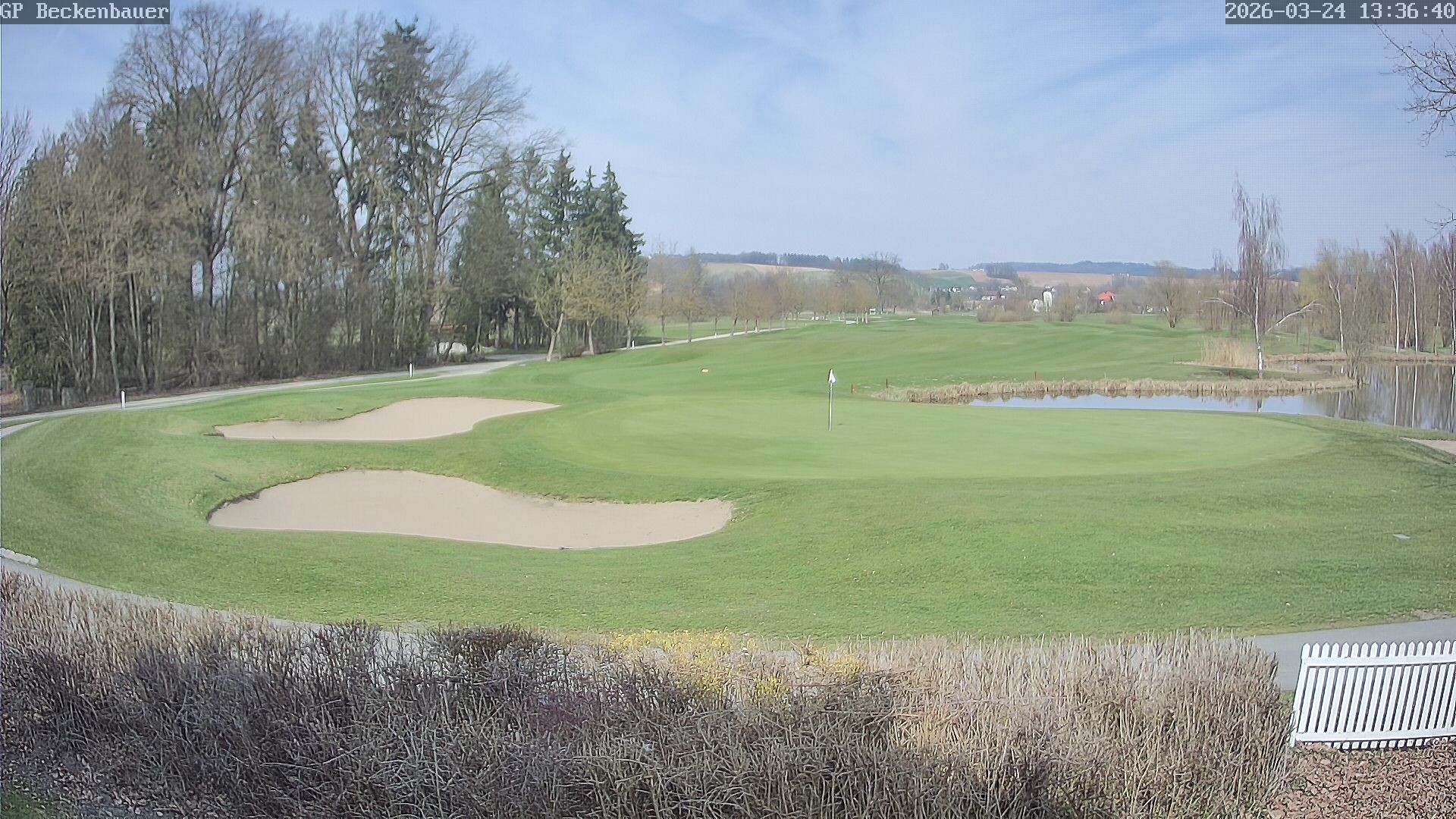 Archived image Webcam Beckenbauer Golf Course