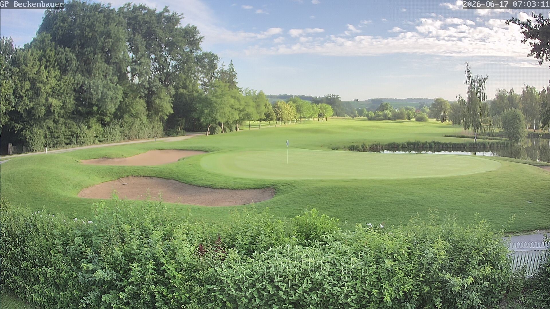 Archived image Webcam Beckenbauer Golf Course