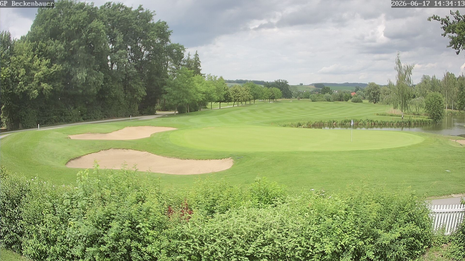 Archived image Webcam Beckenbauer Golf Course