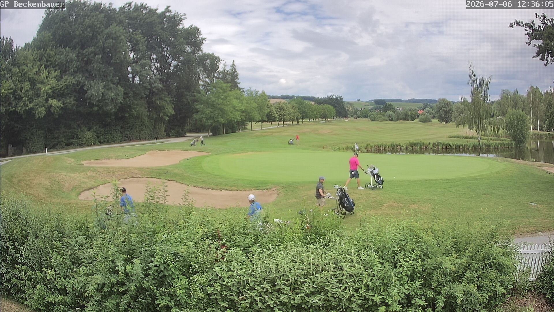 Archived image Webcam Beckenbauer Golf Course