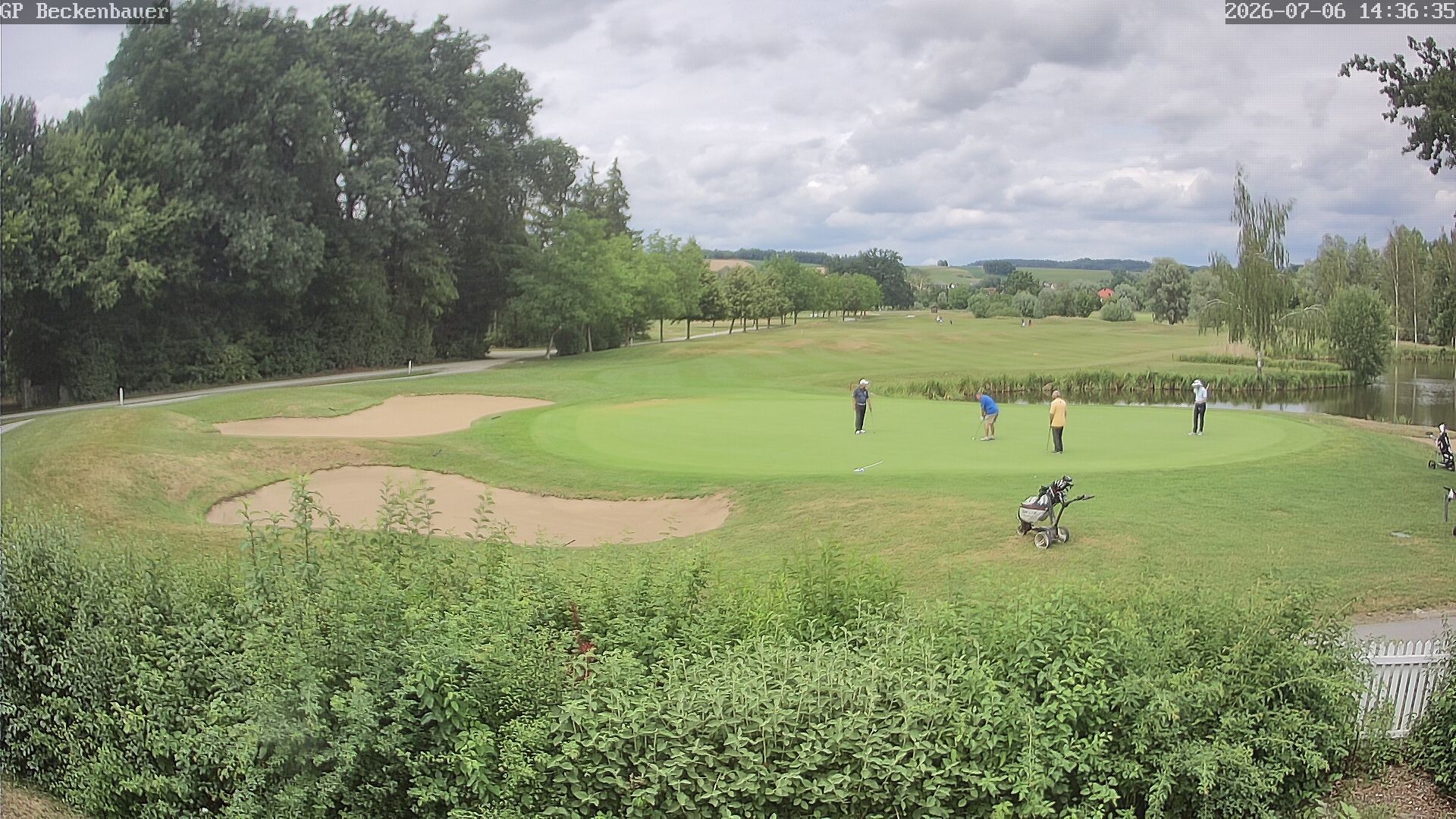 Archived image Webcam Beckenbauer Golf Course