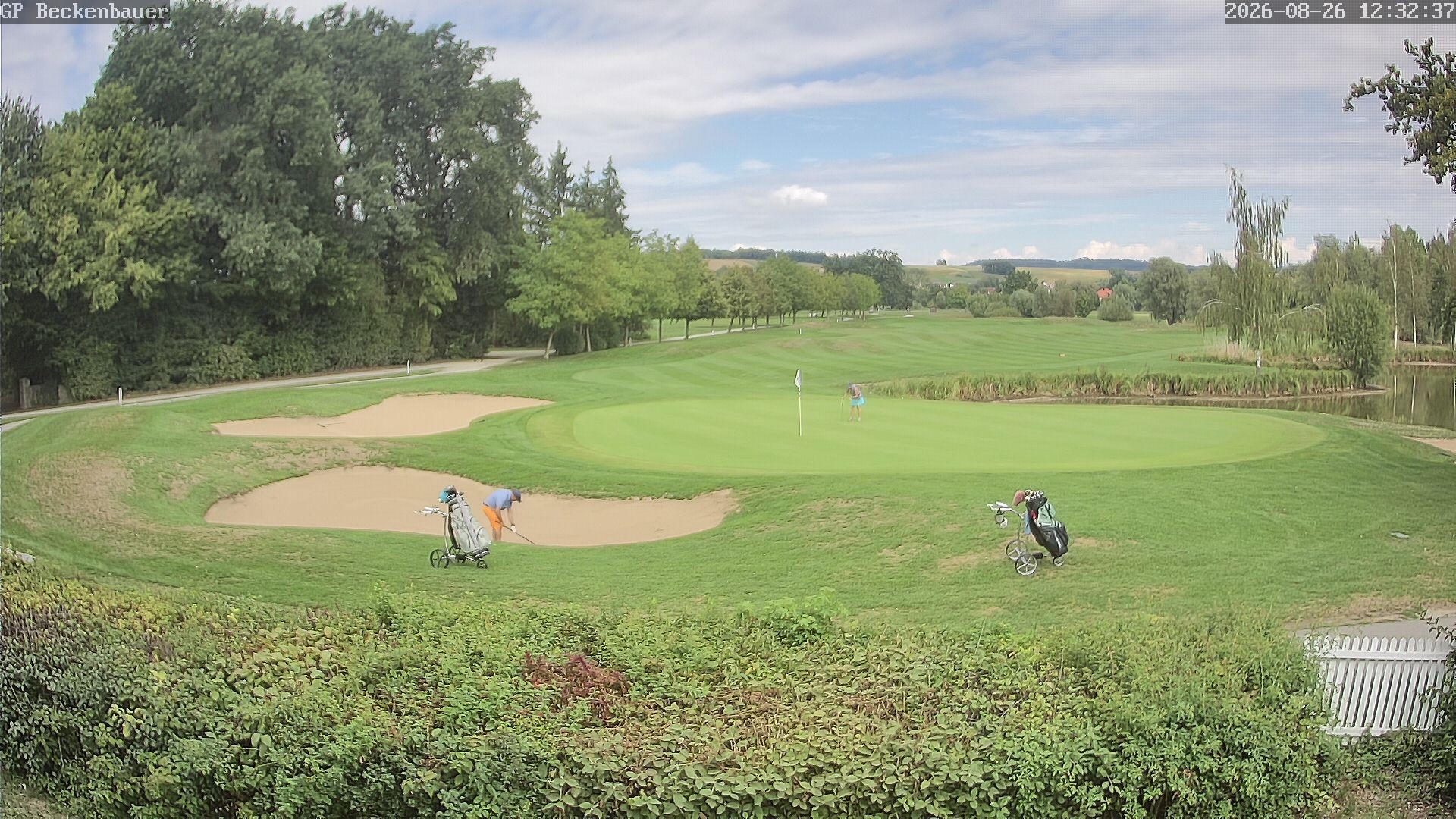 Archived image Webcam Beckenbauer Golf Course