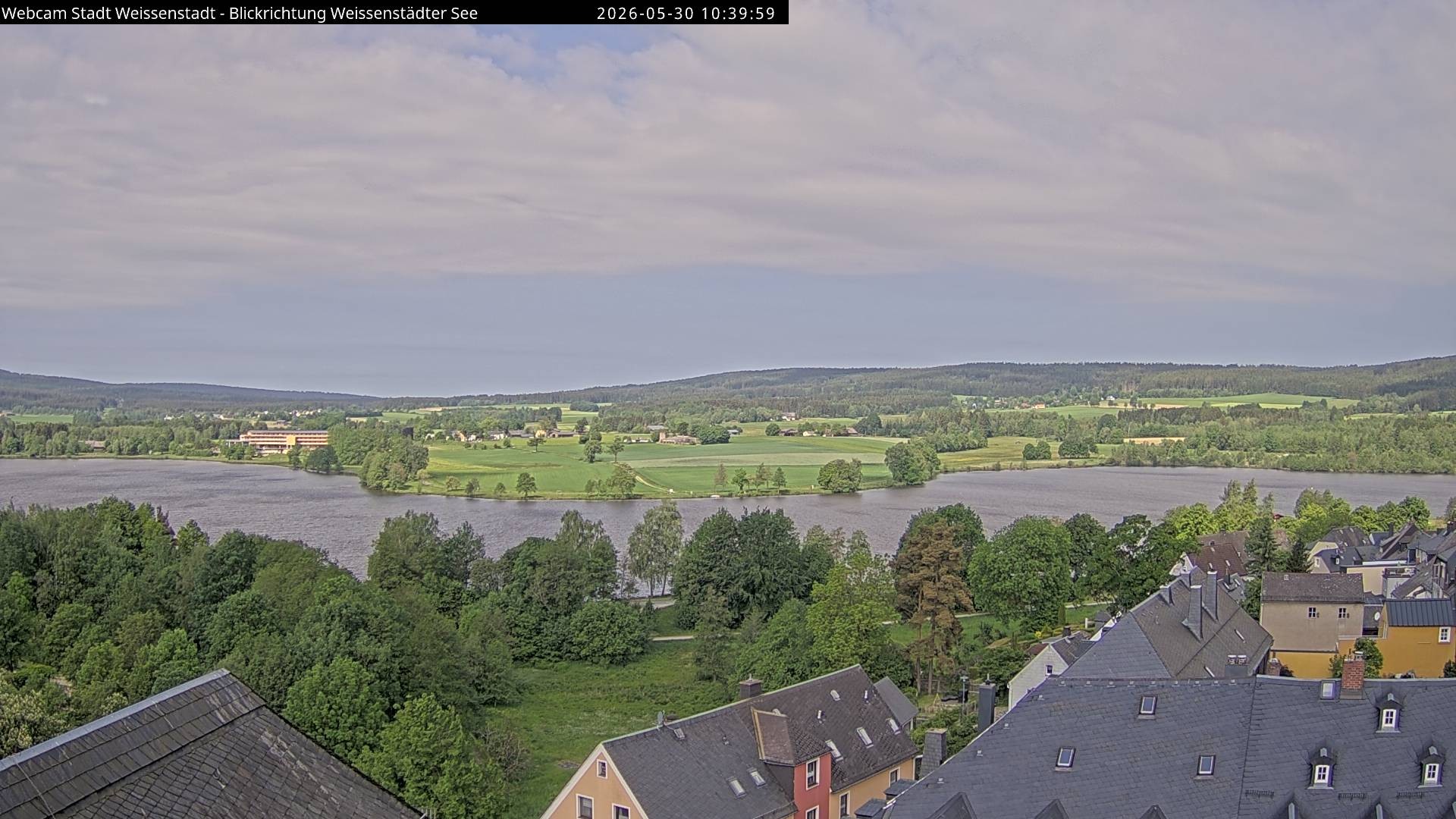 Archived image Webcam View over the Swimming Lake Weißenstädter See