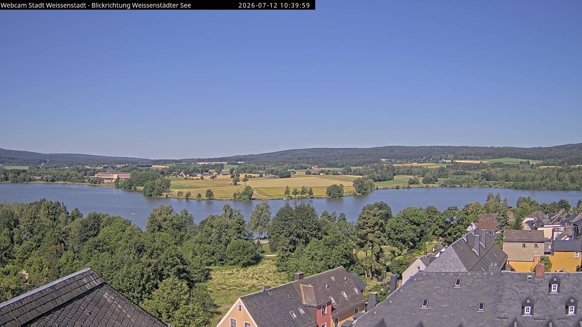 Archived image Webcam View over the Swimming Lake Weißenstädter See