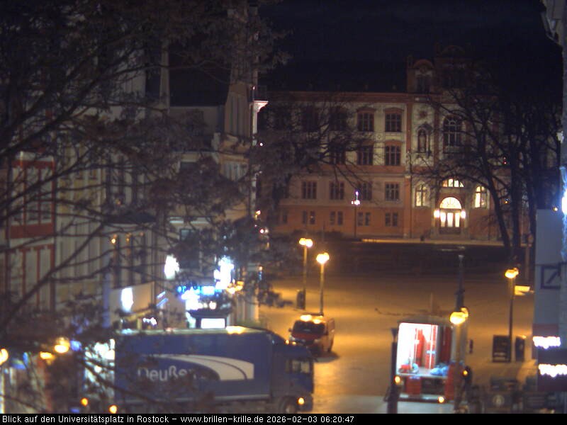Archived image Webcam Rostock (University square)