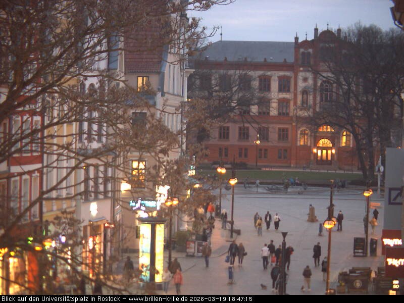 Archived image Webcam Rostock (University square)