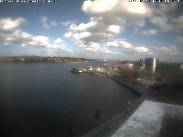 Archived image Webcam Rostock - Harbor