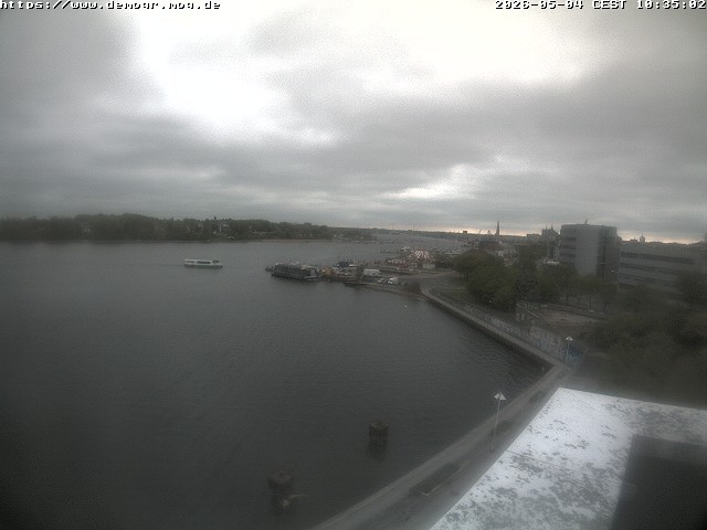 Archiv Foto Webcam Rostock - Hafen
