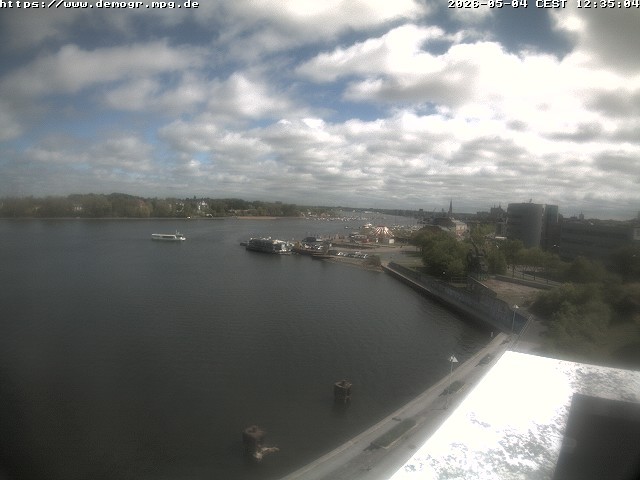 Archiv Foto Webcam Rostock - Hafen