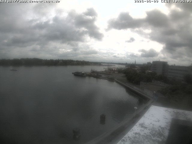 Archiv Foto Webcam Rostock - Hafen