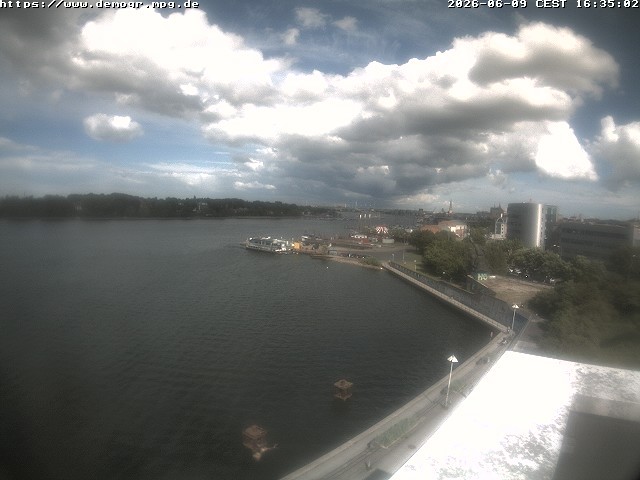 Archiv Foto Webcam Rostock - Hafen