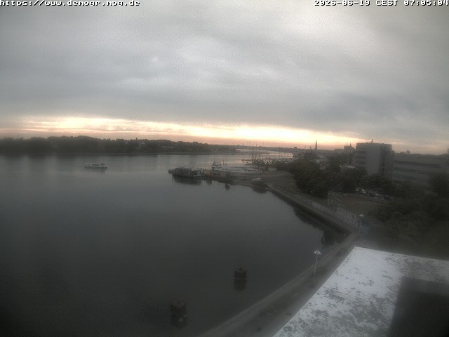 Archiv Foto Webcam Rostock - Hafen