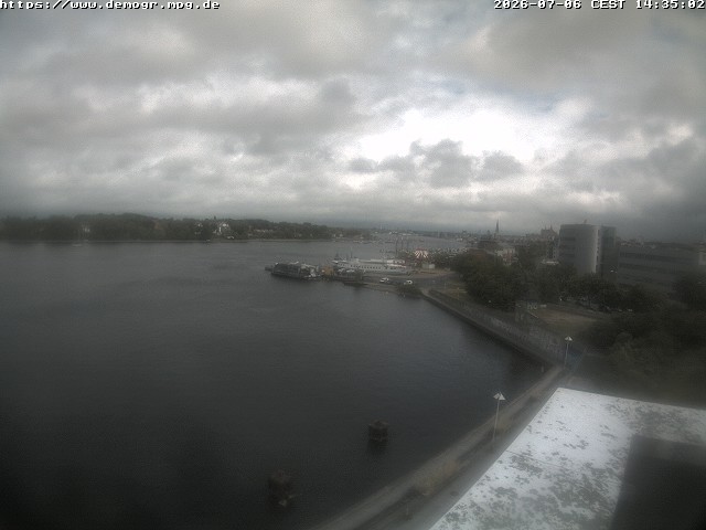 Archiv Foto Webcam Rostock - Hafen